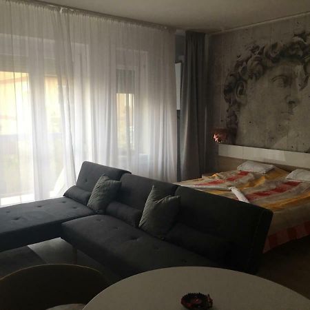 Hunyadi Apartman Szekszárd Extérieur photo