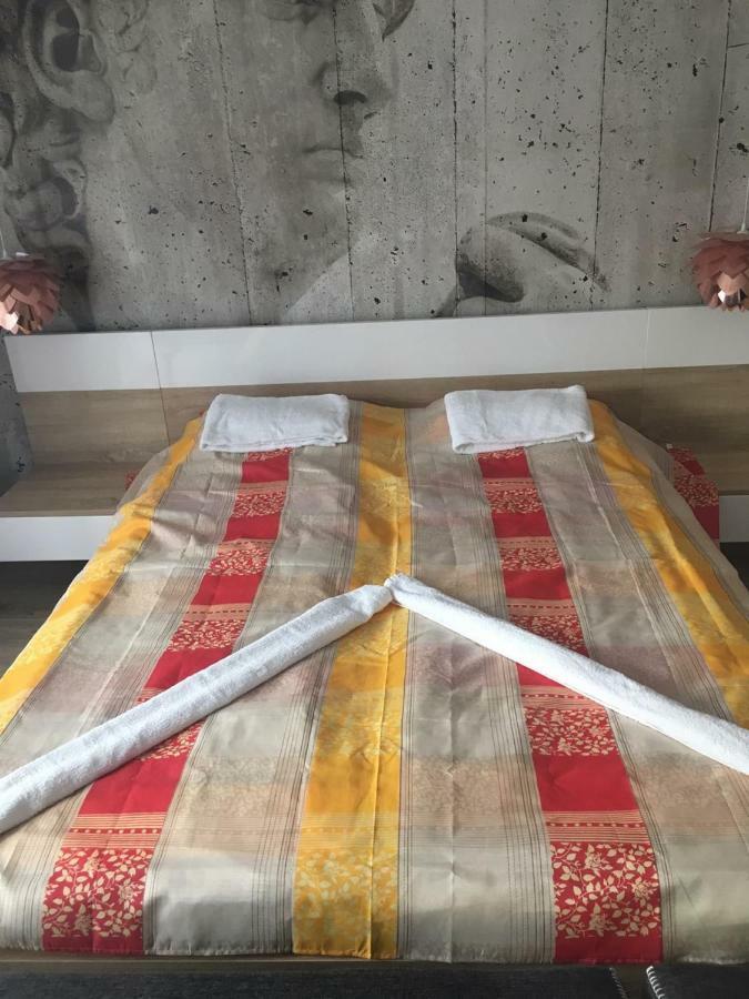 Hunyadi Apartman Szekszárd Extérieur photo