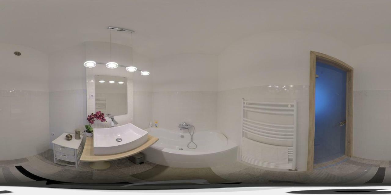 Hunyadi Apartman Szekszárd Extérieur photo
